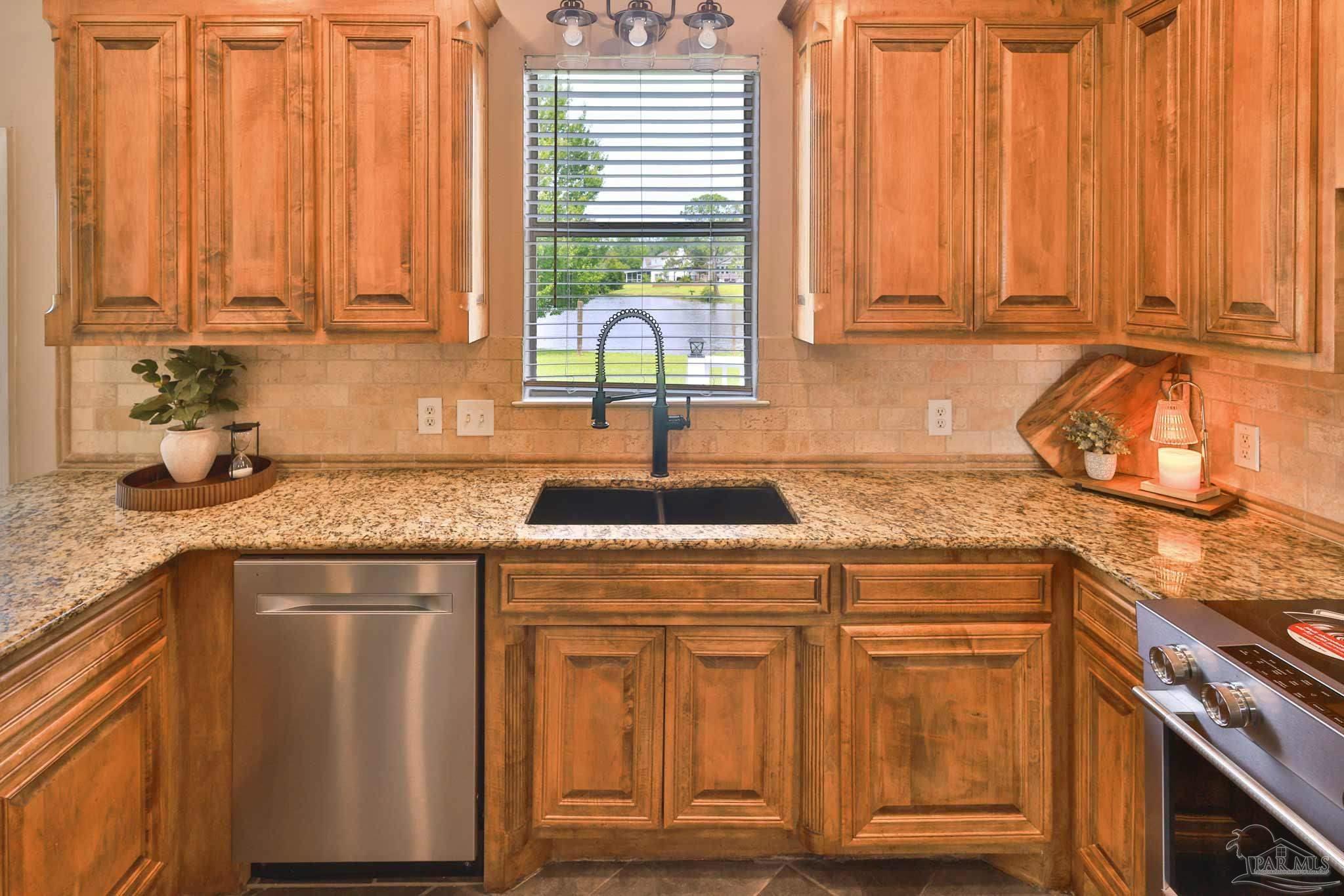 7432 San Ramon Drive Milton, FL 32583 - Photo 28 of 70