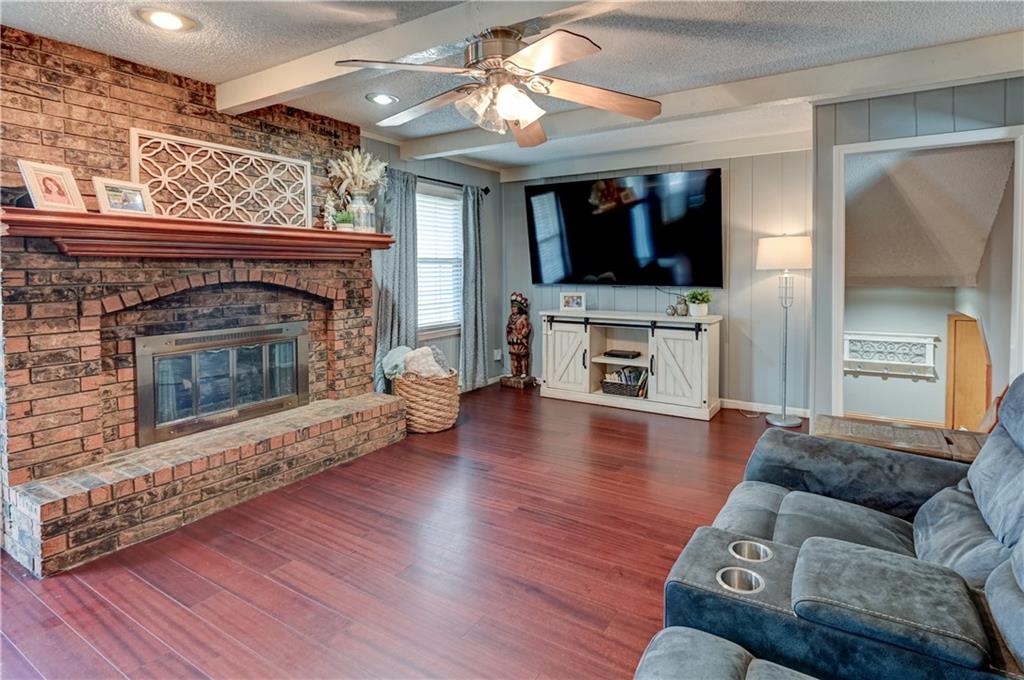1601 Southwest 22nd Street Blue Springs, MO 64015 - Photo 12 of 33