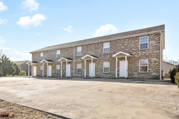 $925 | 1210 Ashridge Drive, Unit E, Clarksville, TN 37042