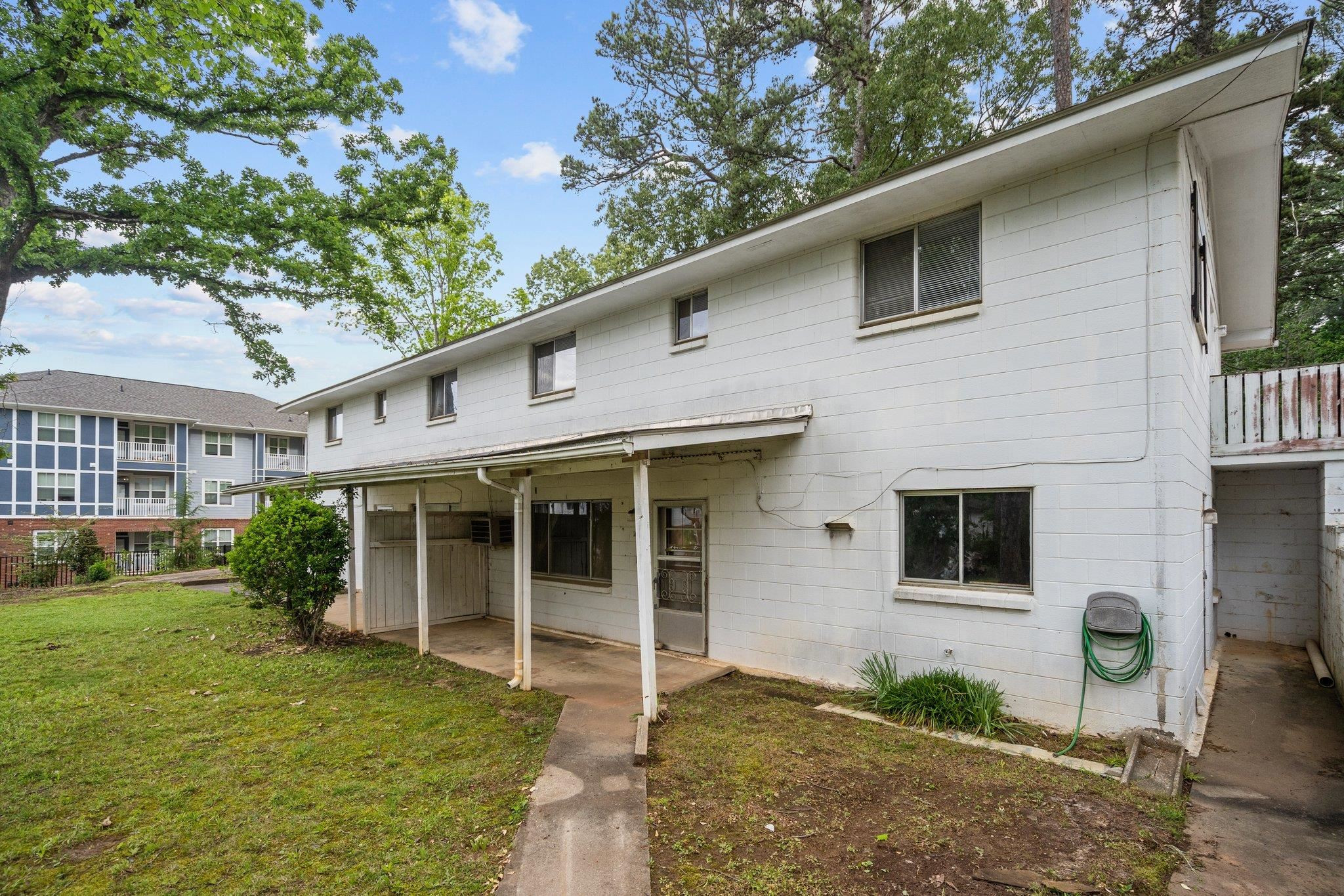 3811 Marcom Street Raleigh, NC 27606 - Photo 4 of 27 Photo 4