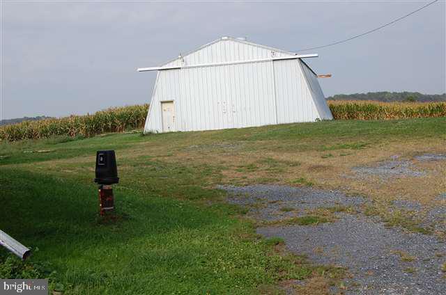2007 Walnut Bottom Road Carlisle, PA 17015 - Photo 3 of 3 Gallery Image 3