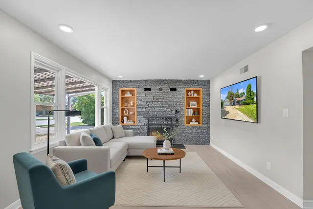 $276,900 | 4117 North 92nd Street, Wauwatosa, WI 53222