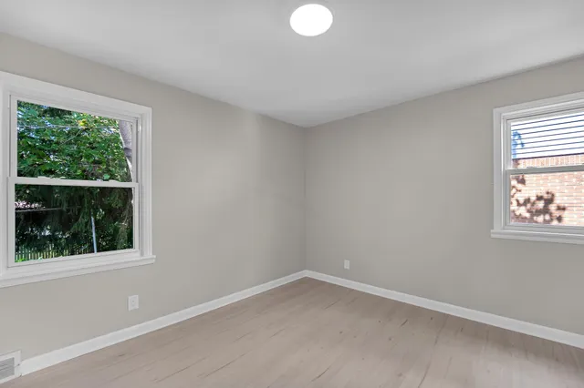 $276,900 | 4117 North 92nd Street, Wauwatosa, WI 53222