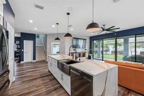 $724,900 | 7507 North Dartmouth Avenue, Tampa, FL 33604