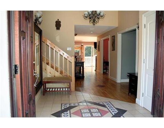 16 Sharpe Road Newton, MA 02459 - Photo 4 of 14