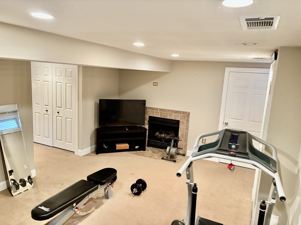 204 Center Street, Unit 9 Pembroke, MA 02359 - Photo 18 of 20