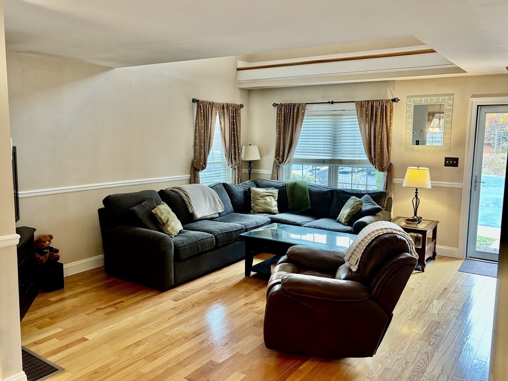 204 Center Street, Unit 9 Pembroke, MA 02359 - Photo 4 of 20