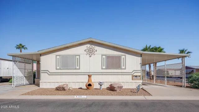 $142,500 | 450 West Sunwest Drive, Unit 200, Casa Grande, AZ 85122