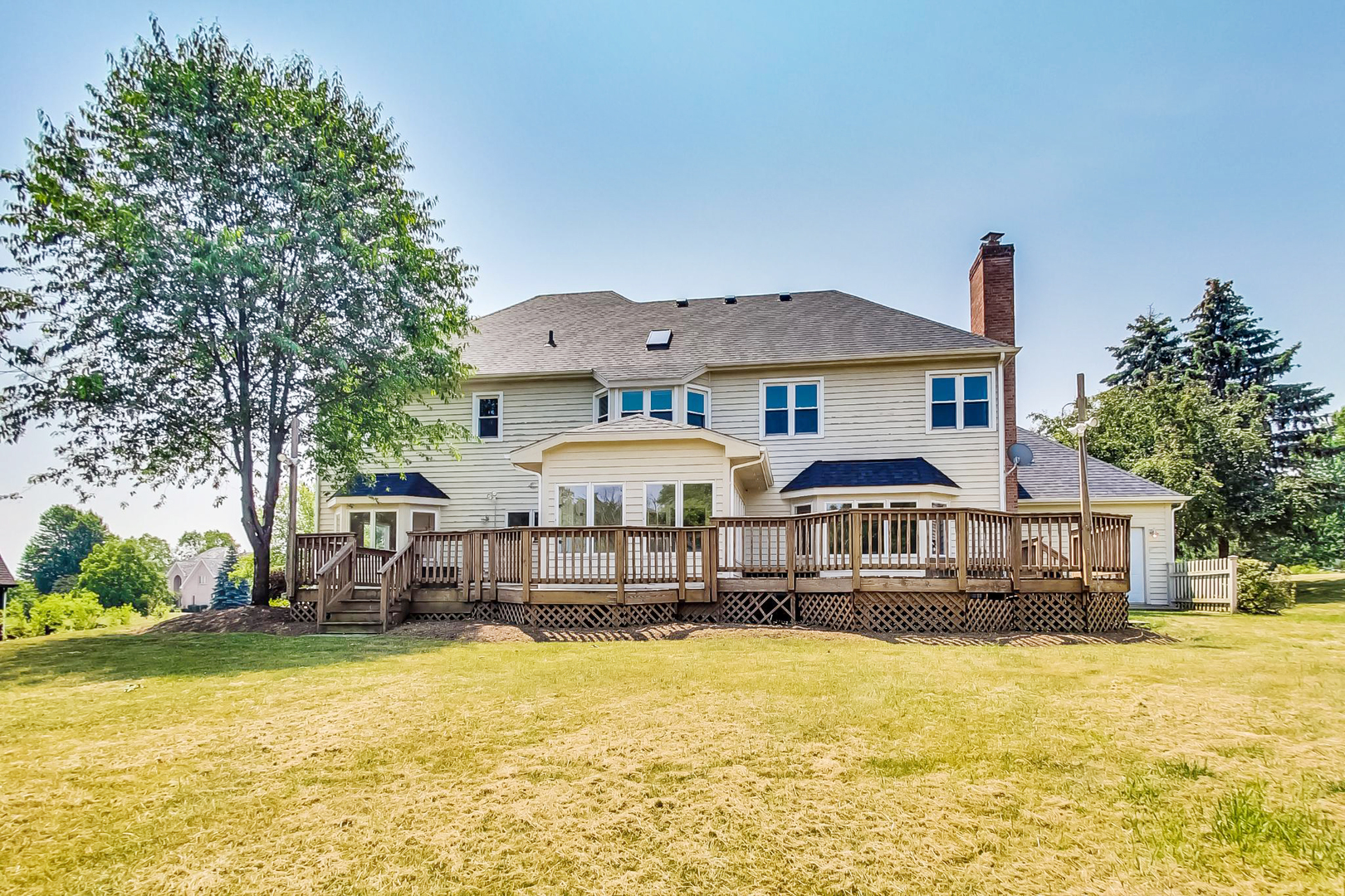 35W904 Valleyview Road Dundee, IL 60102 - Photo 54 of 61 a front view of a house with swimming pool yard and patio
