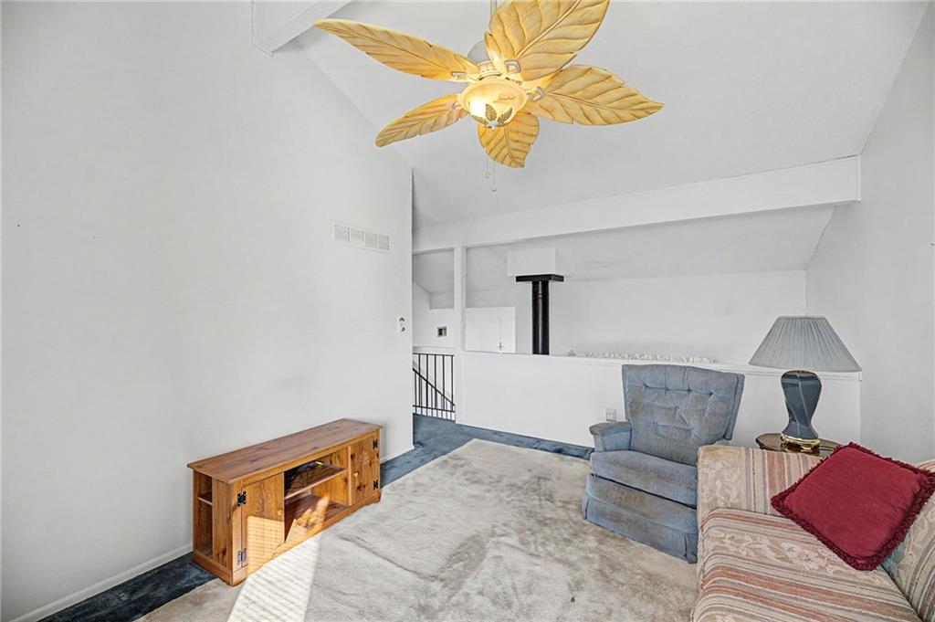 10851 Rosehill Road Overland Park, KS 66210 - Photo 18 of 28