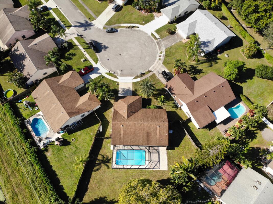 9216 Neptunes Basin Court Boca Raton, FL 33434 - Photo 3 of 23 3