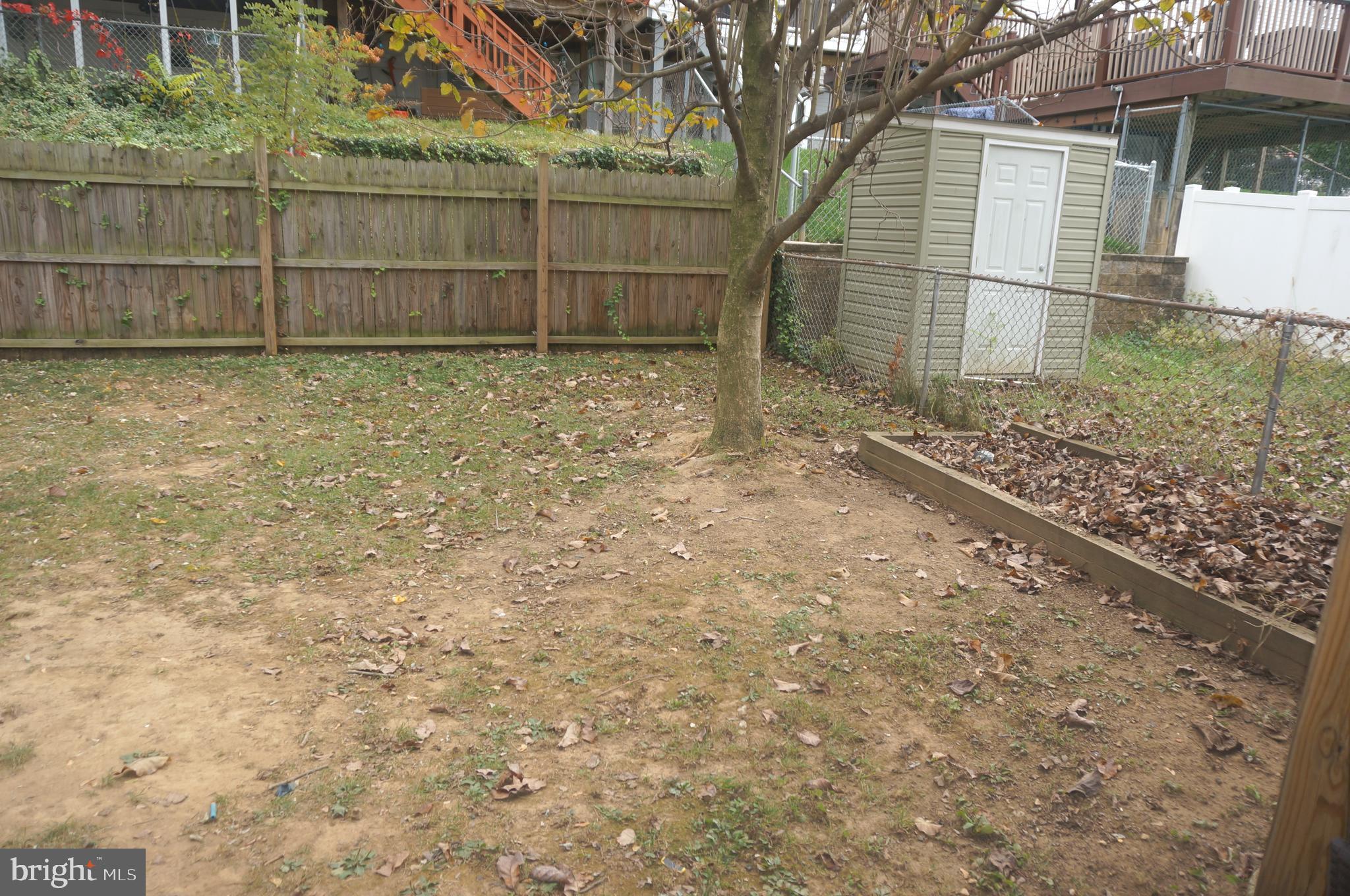 3599 C Nottingham Lane Philadelphia, PA 19114 - Photo 58 of 58 a view of a backyard