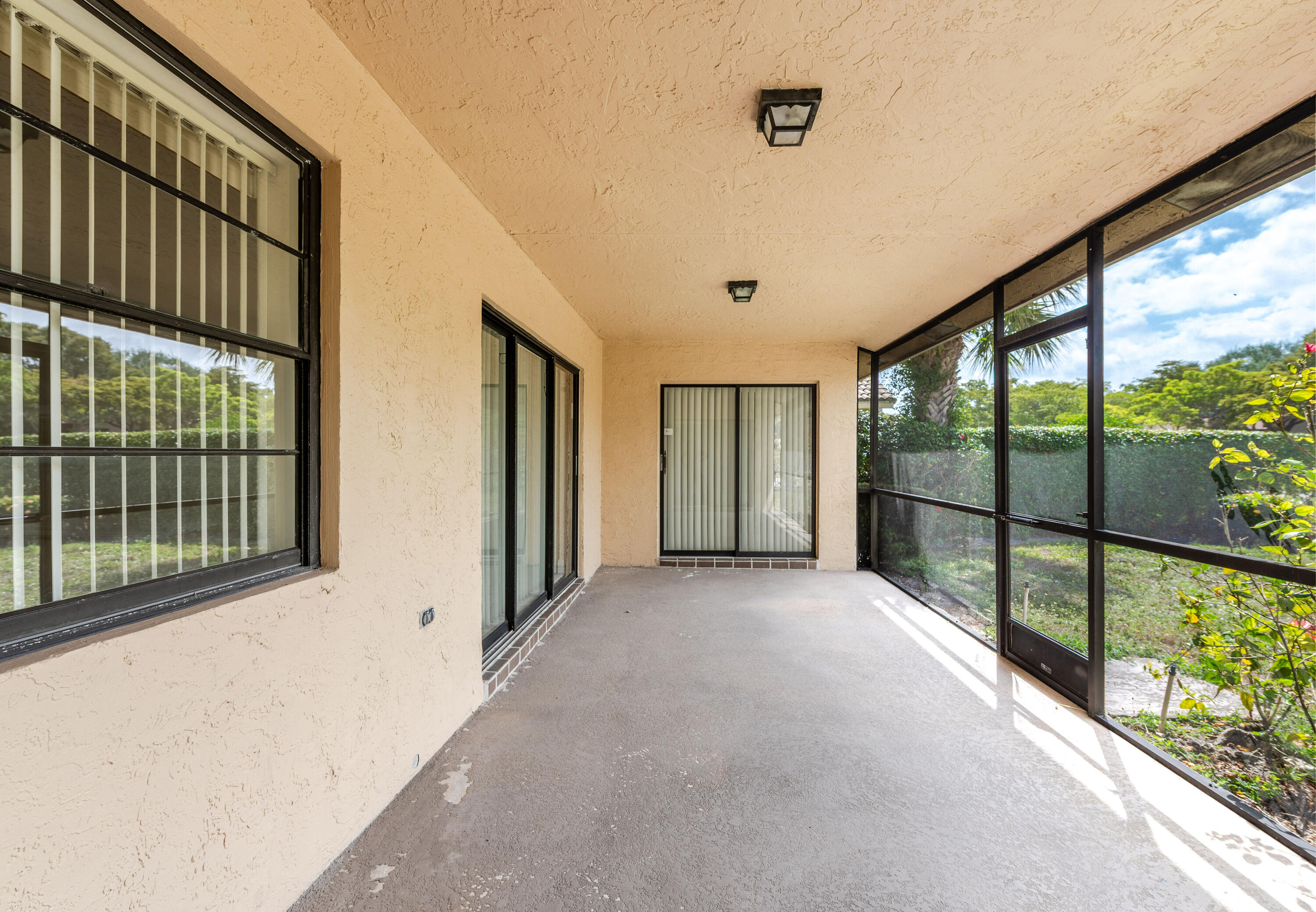 8686 Eagle Run Drive Boca Raton, FL 33434 - Photo 22 of 41 Florida Rm