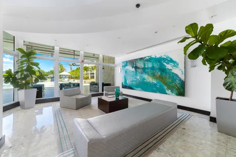 $399,000 | 1200 West Avenue, Unit 316, Miami Beach, FL 33139