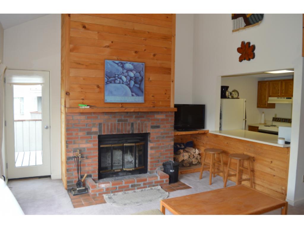 337-l-pines Handle Road, Unit PINES L West Dover, VT 05356 - Photo 3 of 10 Gallery Image 3