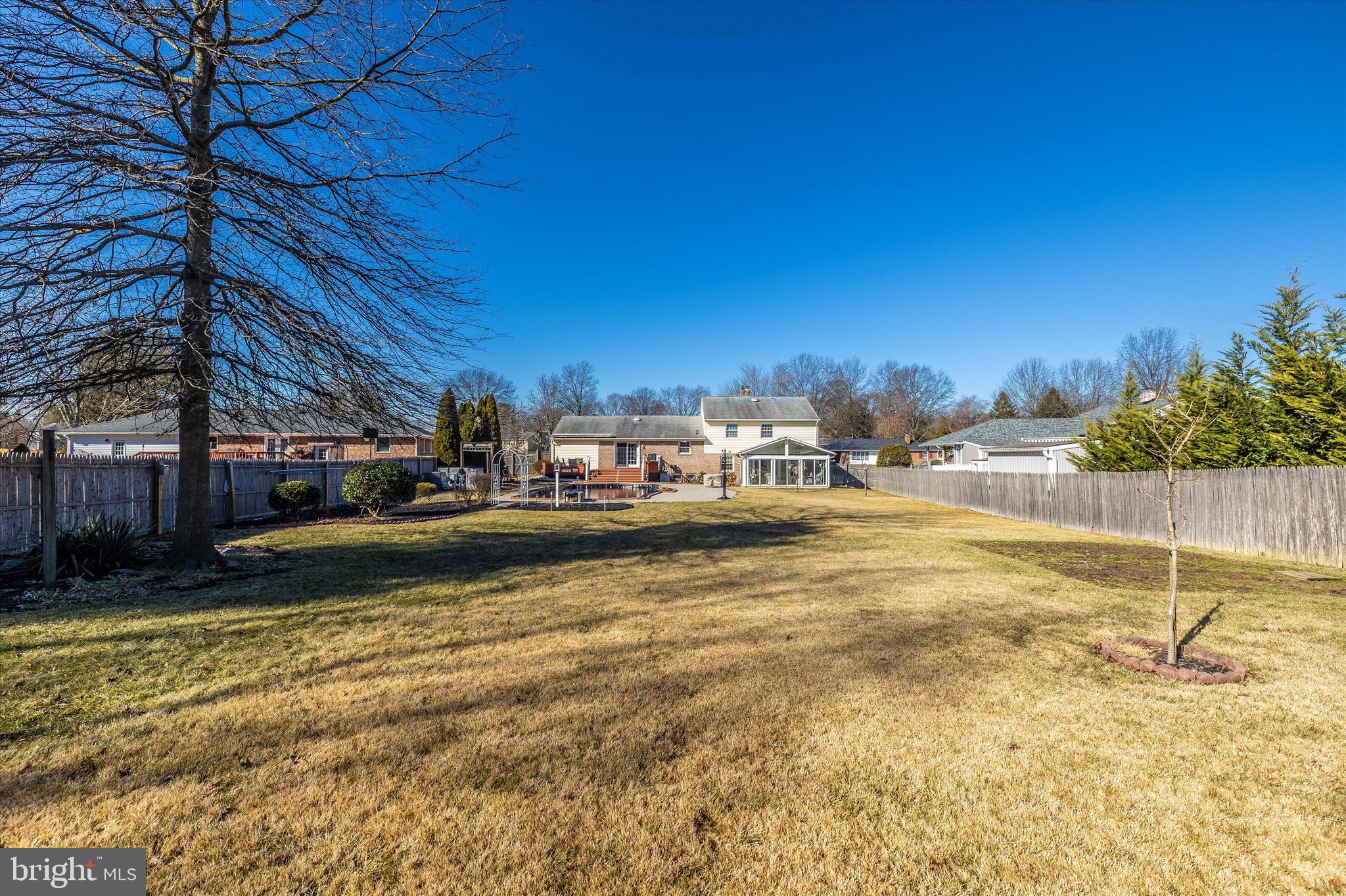 18901 Willow Grove Road Olney, MD 20832 - Photo 5 of 46 The home has a 1/2 lot with level back yard