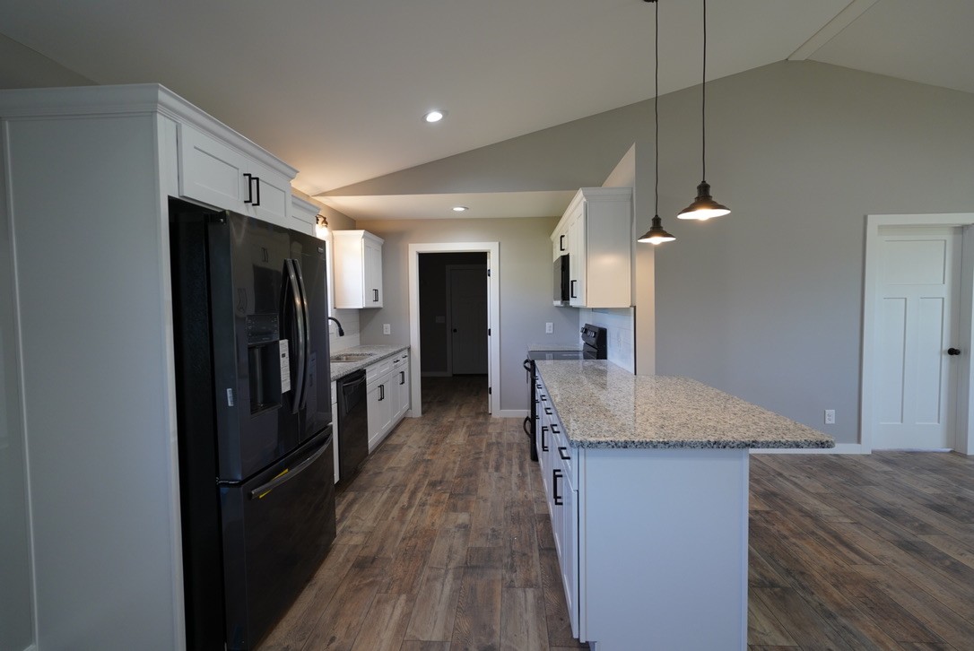 11919 Old Kentucky Road Walling, TN 38587 - Photo 8 of 26 Gallery Image 8