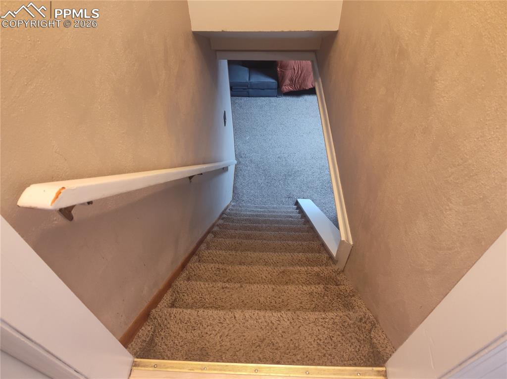 37 Massari Road Pueblo, CO 81001 - Photo 21 of 37 a view of entryway