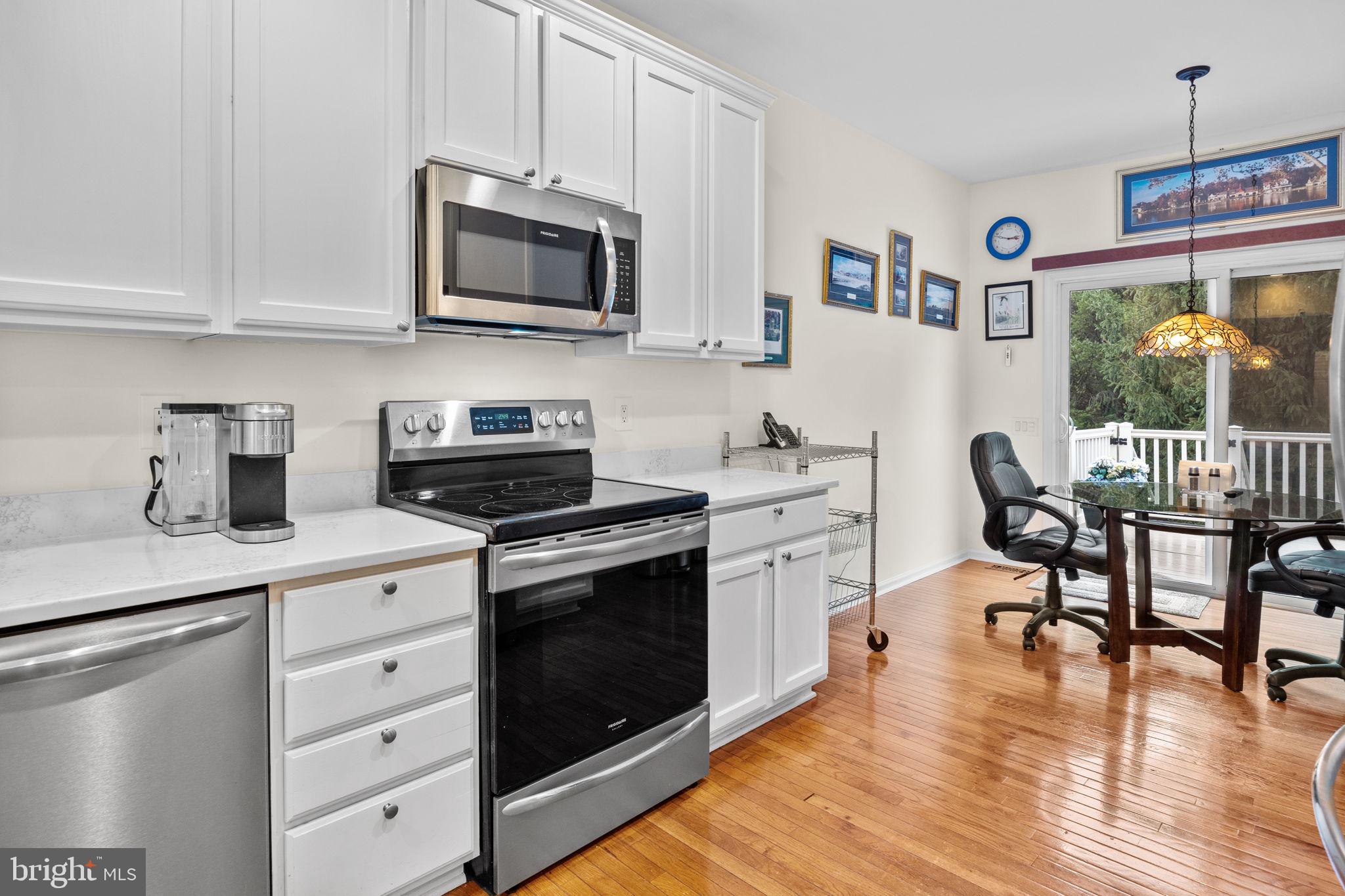 719 Wisteria Drive Warrington, PA 18976 - Photo 10 of 33