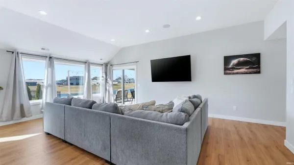 $369,900 | 16987 Gokey Boulevard, Huntertown, IN 46748