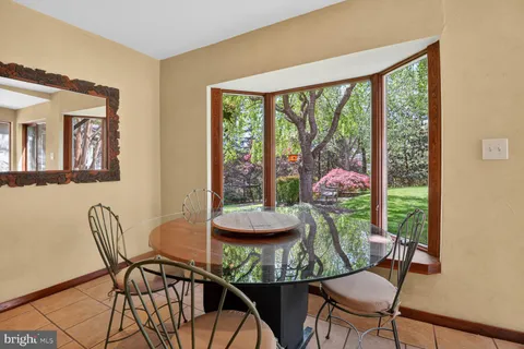 $2,000,000 | 3439 Malbrook Drive, Falls Church, VA 22044