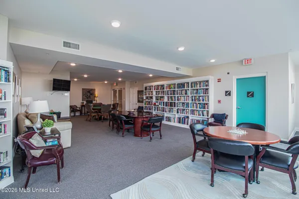 $385,000 | 2668 Beach Boulevard, Unit 1505, Biloxi, MS 39531