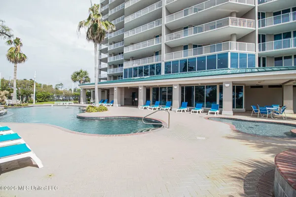 $385,000 | 2668 Beach Boulevard, Unit 1505, Biloxi, MS 39531