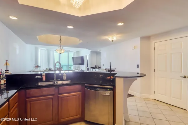 $385,000 | 2668 Beach Boulevard, Unit 1505, Biloxi, MS 39531