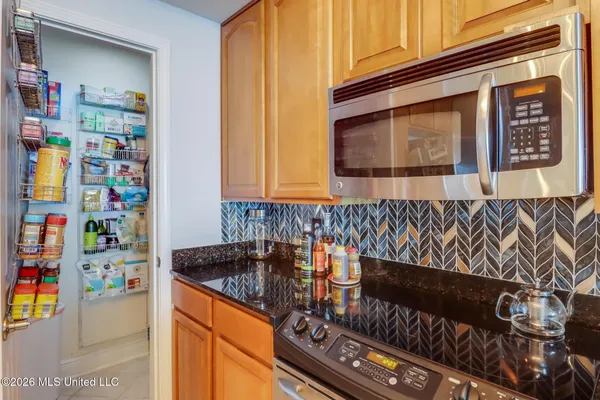 $385,000 | 2668 Beach Boulevard, Unit 1505, Biloxi, MS 39531