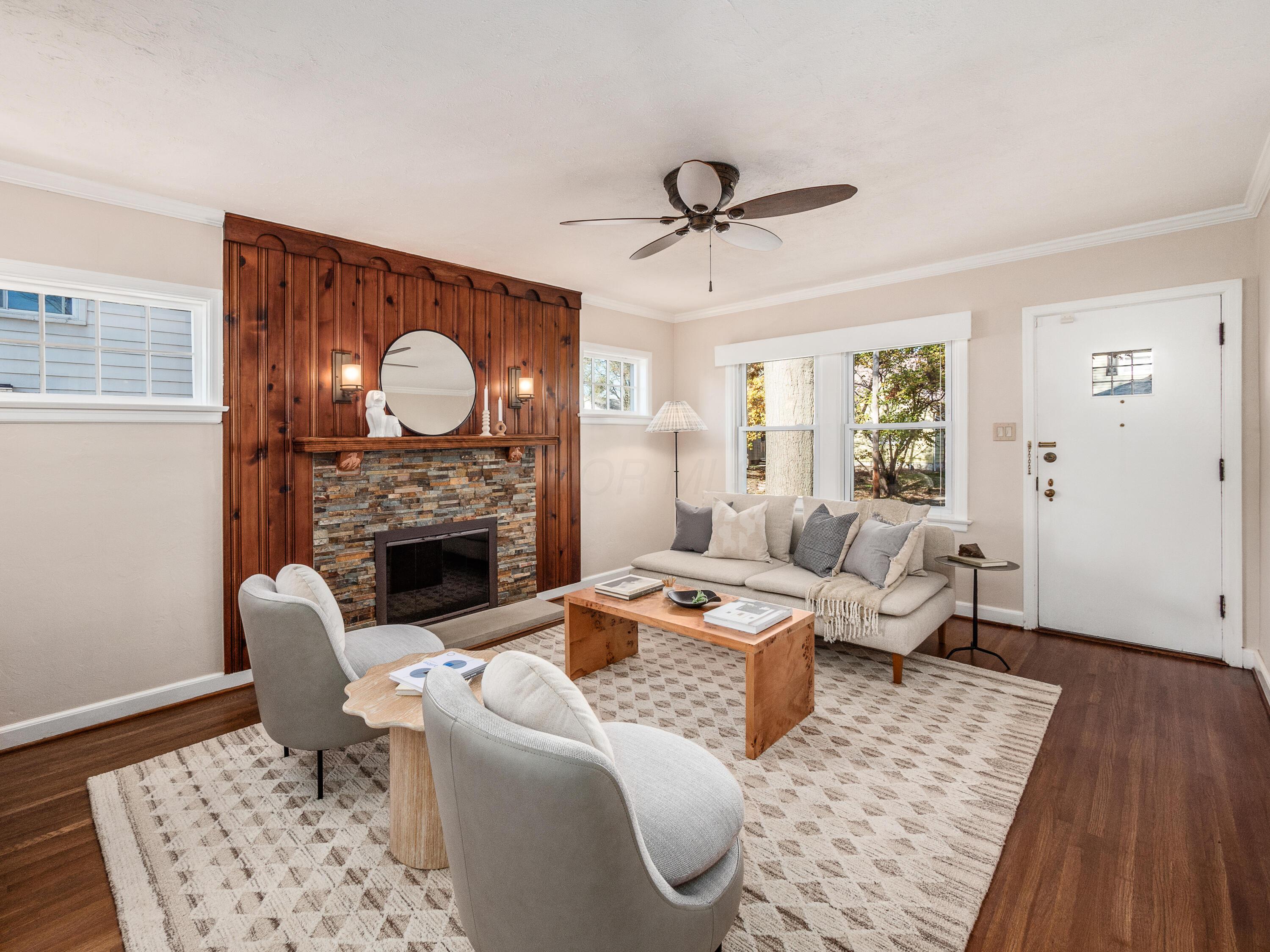 529 Crestview Road Columbus, OH 43202 - Photo 5 of 35 Your warm and inviting living room...