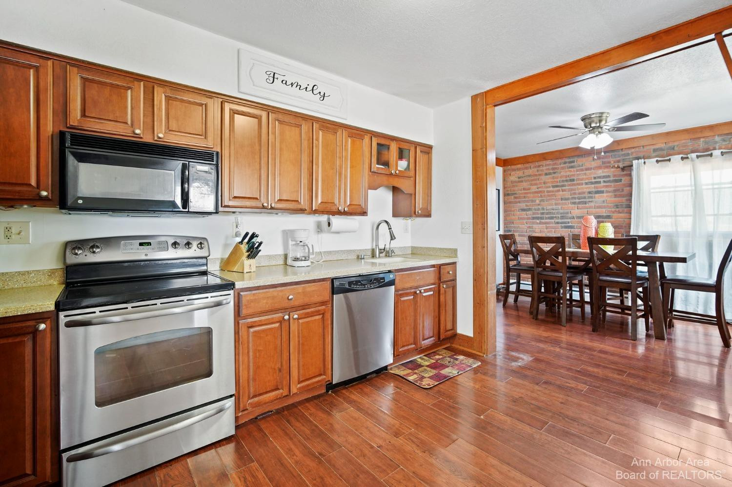 7153 South County Line Highway Riga, MI 49276 - Photo 11 of 52 Photo 11