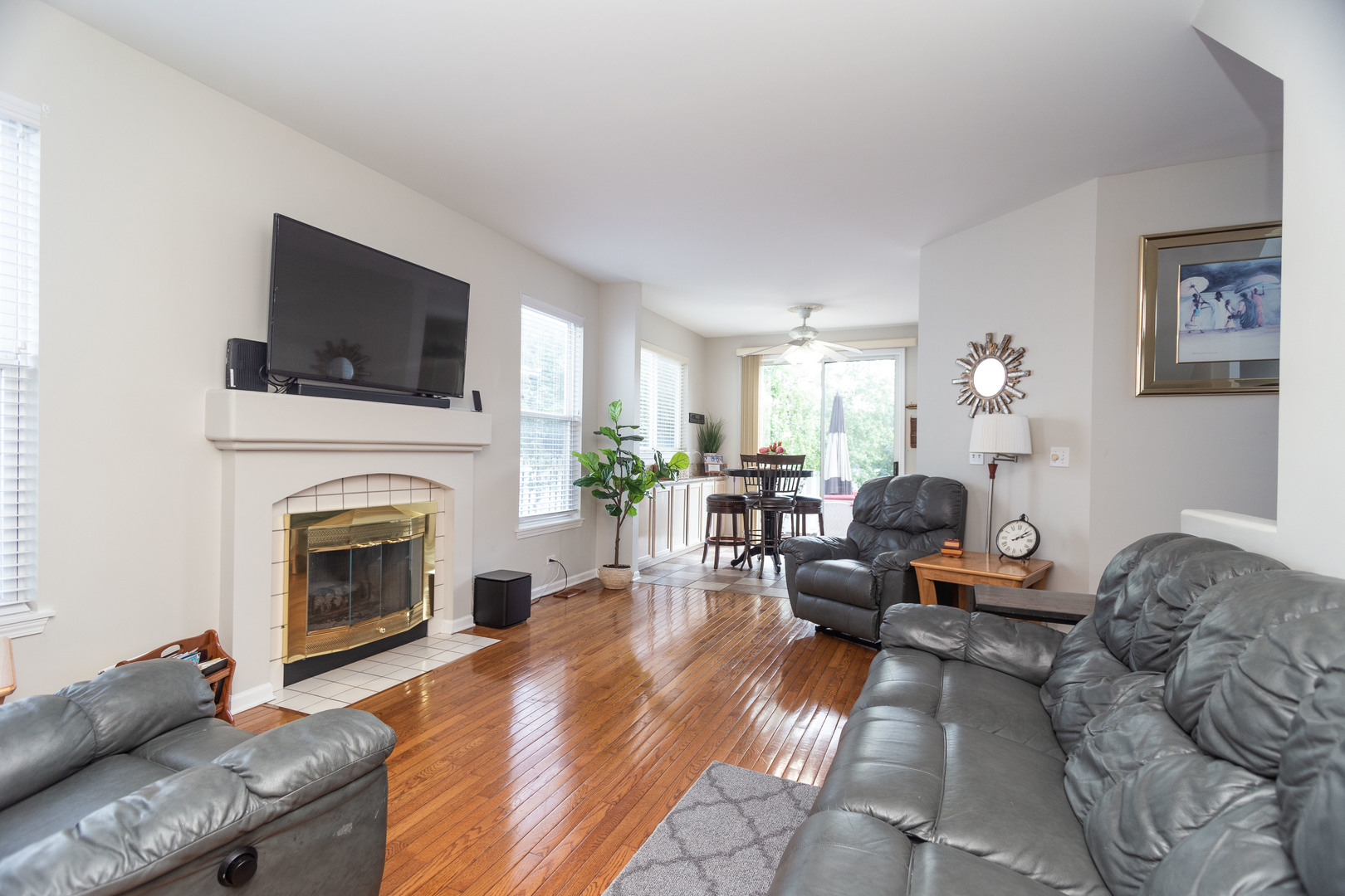 7255 Clem Drive Gurnee, IL 60031 - Photo 9 of 23