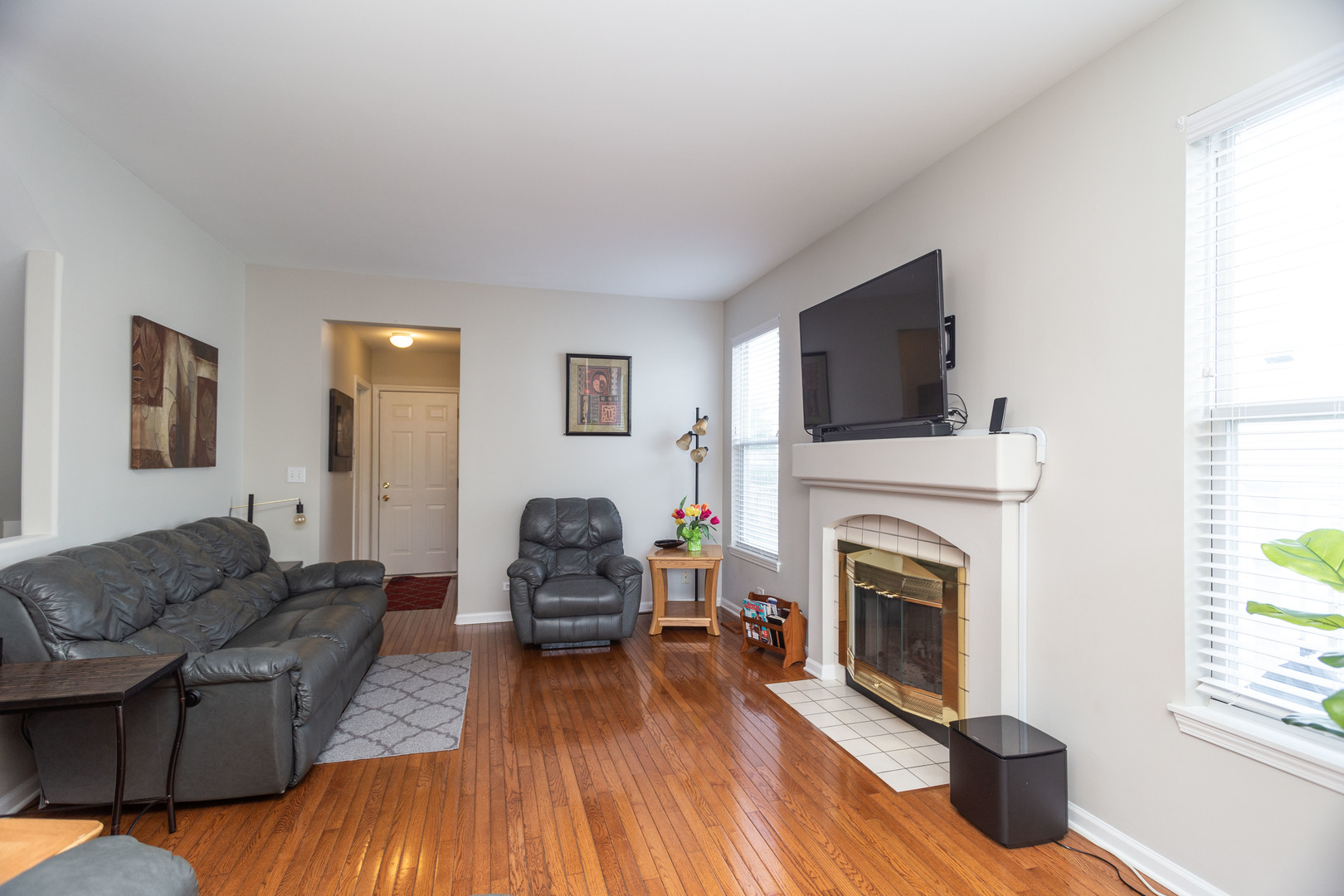 7255 Clem Drive Gurnee, IL 60031 - Photo 10 of 23