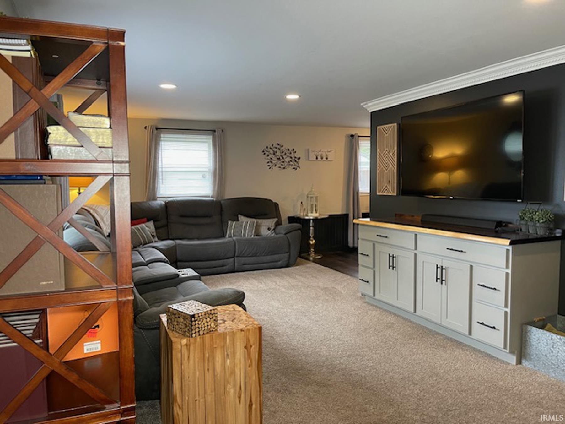 5211 Martinique Road Fort Wayne, IN 46815 - Photo 3 of 36 Gallery Image 3