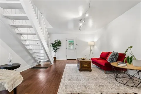 $295,000 | 2006 Marengo Street, Unit 2006, New Orleans, LA 70115