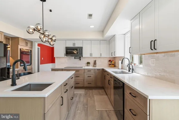 $879,785 | 1400 Buck Hill Drive, Southampton, PA 18966