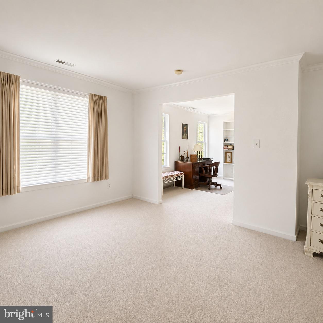 11 Hogan Way Moorestown, NJ 08057 - Photo 6 of 9 Bright and airy living space awaits.