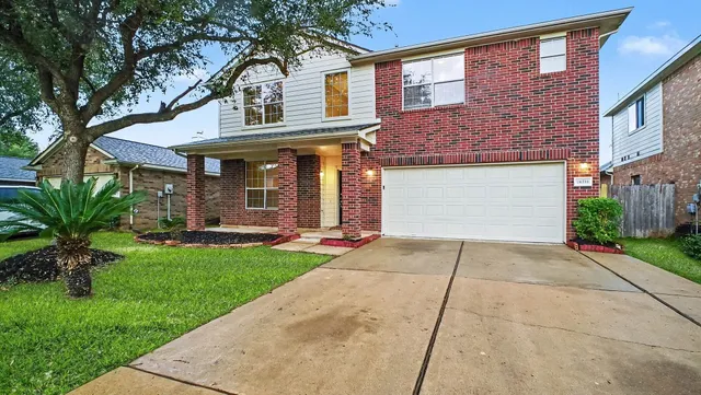 $289,000 | 16311 Yabbie Drive, Sugar Land, TX 77498