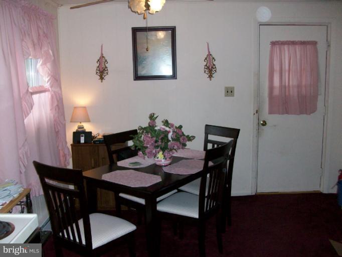 5241 Dickerson Road Partlow, VA 22534 - Photo 19 of 20 Dining Room