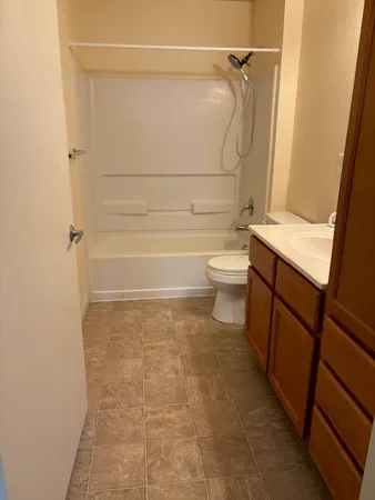 $1,675 | 619 North Vionett Lane, Texas City, TX 77591