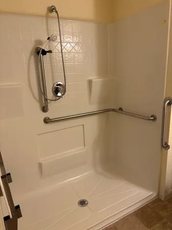 $1,675 | 619 North Vionett Lane, Texas City, TX 77591