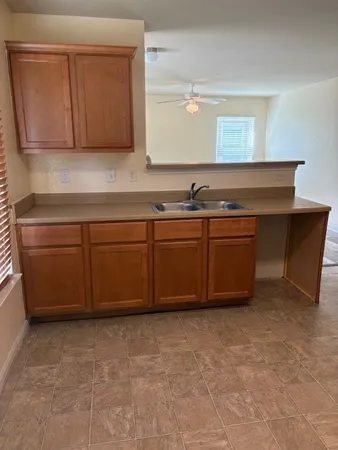 $1,675 | 619 North Vionett Lane, Texas City, TX 77591