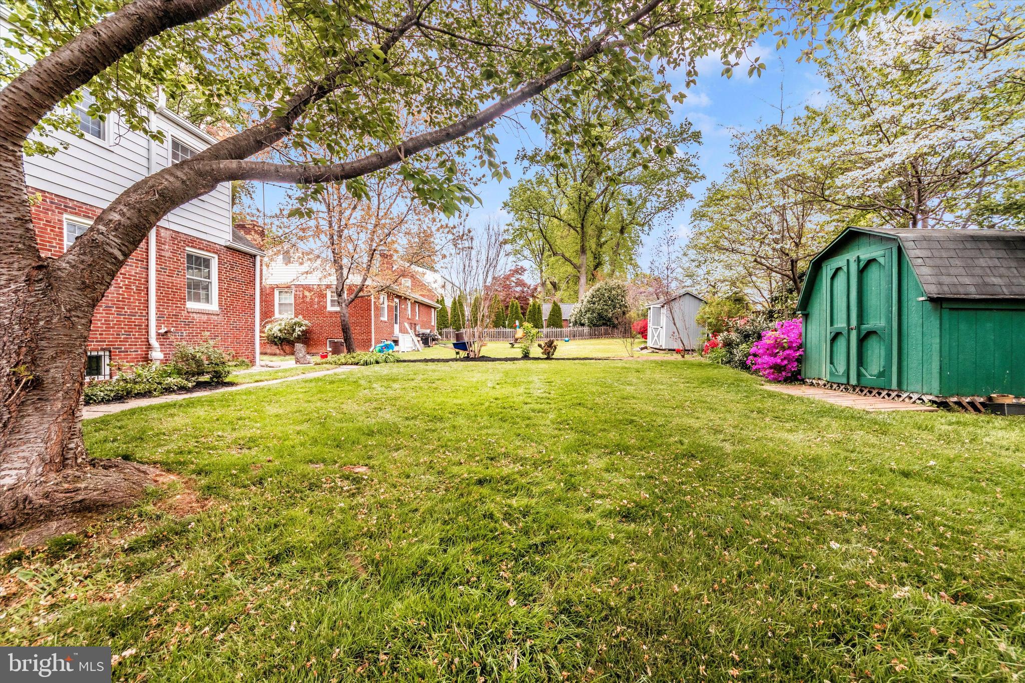9905 Portland Road Silver Spring, MD 20901 - Photo 51 of 52 Exterior Rear