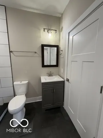 $2,050 | 20 Schiller Street, Indianapolis, IN 46225