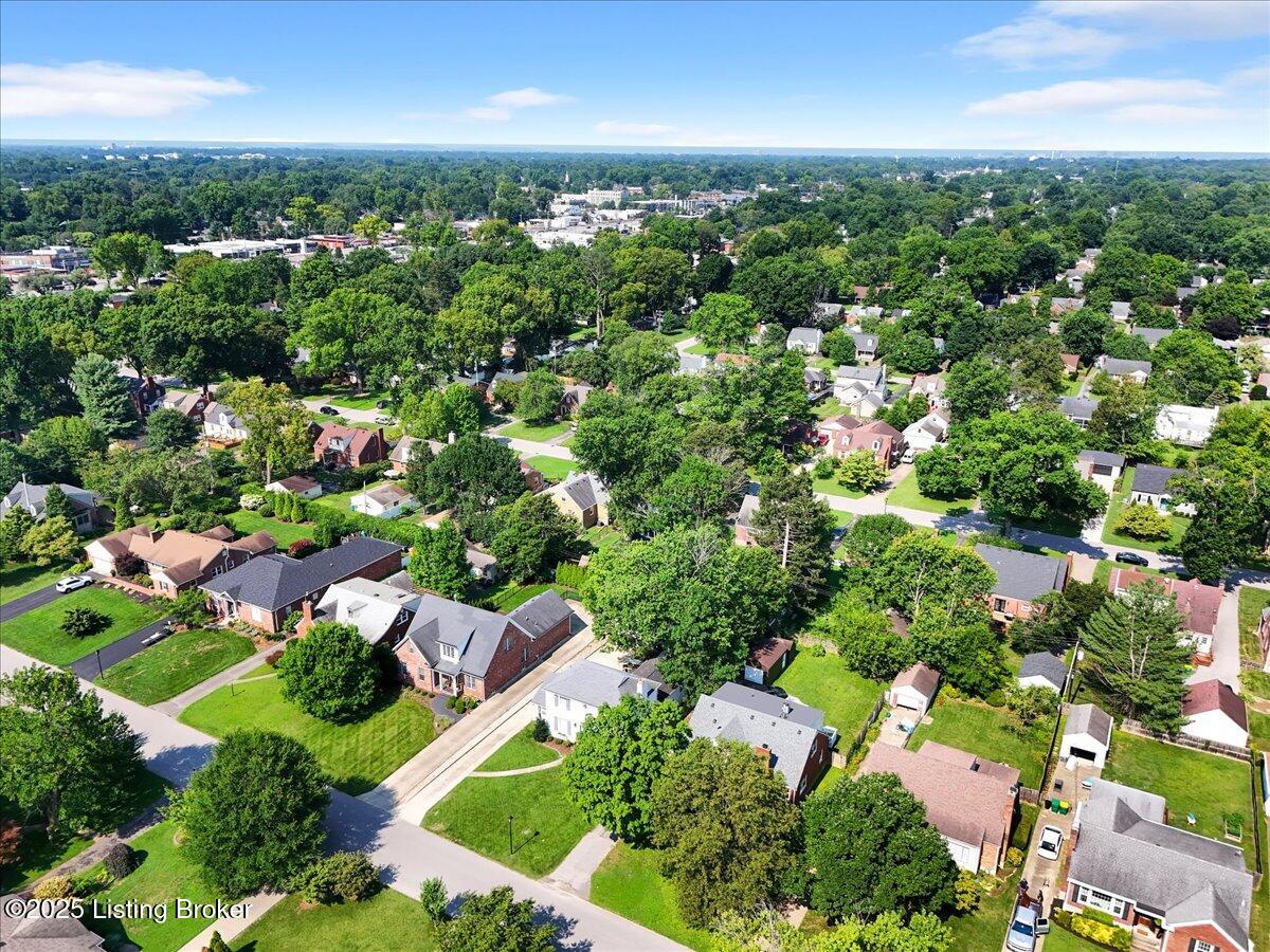 222 Ring Road Louisville, KY 40207 - Photo 52 of 55 55-222 Ring Rd-155