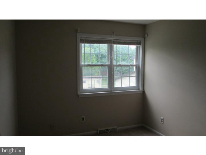 6 Marble Ridge Road Newark, DE 19702 - Photo 8 of 12 Bedroom 4