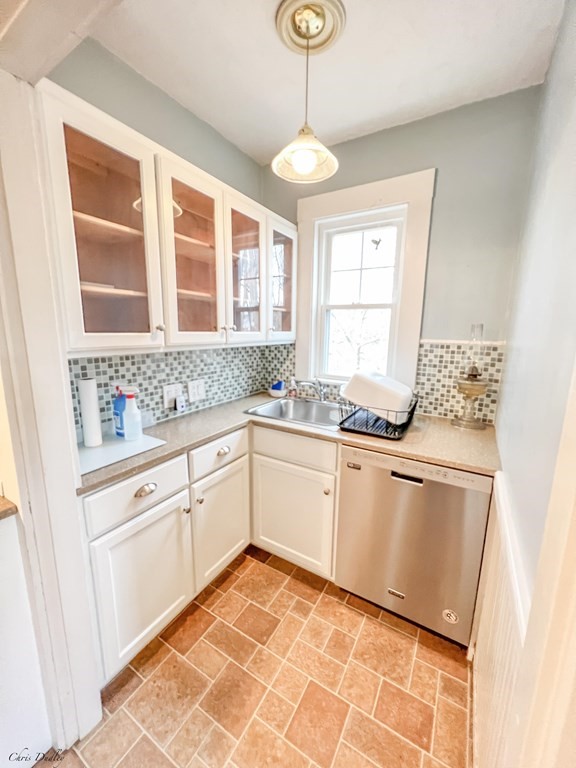 71 Ellsworth Road Peabody, MA 01960 - Photo 9 of 39 Gallery Image 9