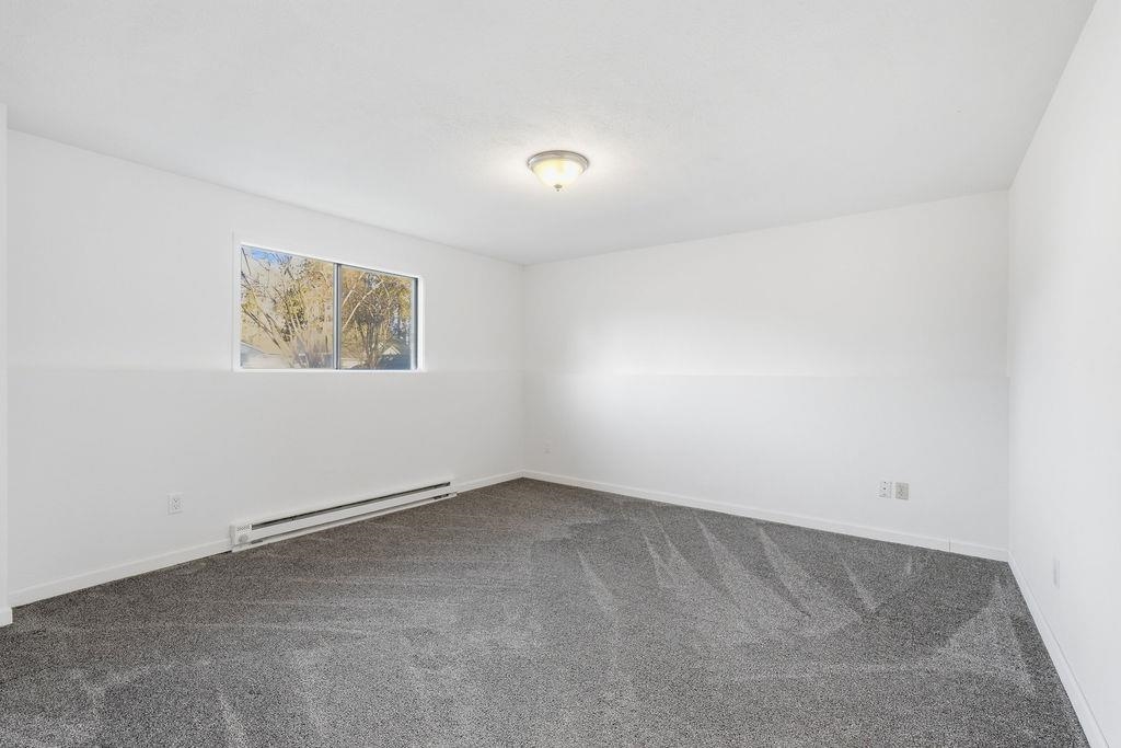 627 South Sunderland Road Spokane Valley, WA 99206 - Photo 15 of 50