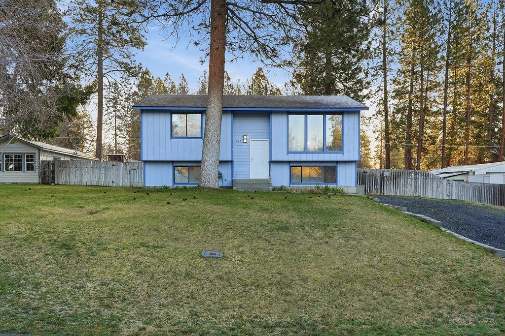627 South Sunderland Road Spokane Valley, WA 99206 - Photo 2 of 50