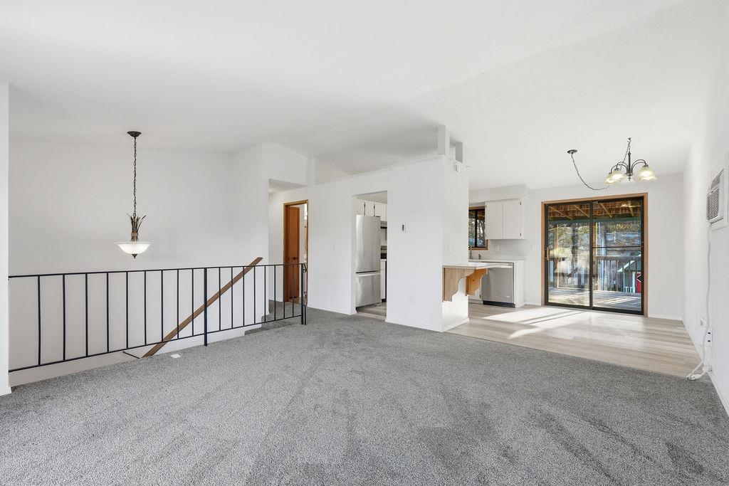 627 South Sunderland Road Spokane Valley, WA 99206 - Photo 4 of 50